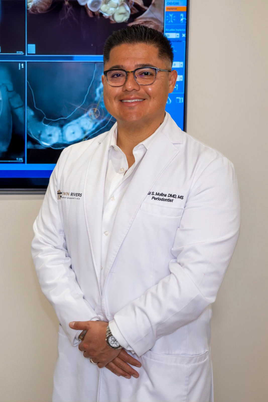 Dr. Molina, Periodontist in Jacksonville, FL